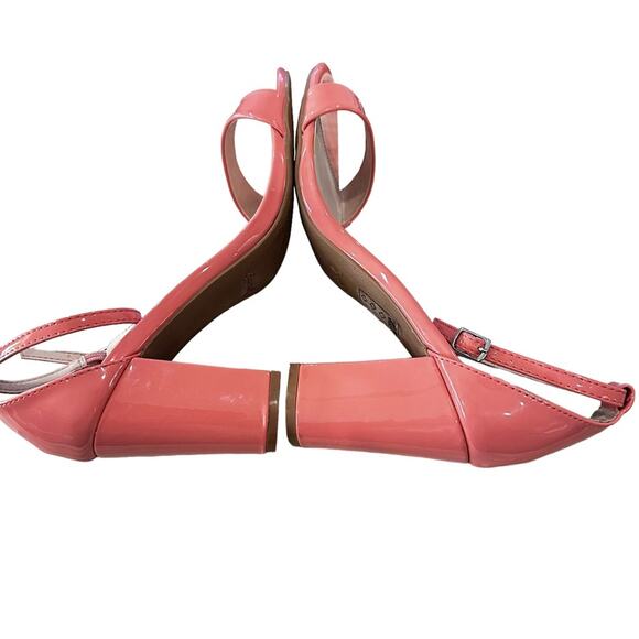 Qupid chunky block heels Faux peach Patent leather ankle straps size 8.5 - Picture 7 of 8